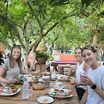 Litost Cafe Ξενοδοχείο με κάψουλες *