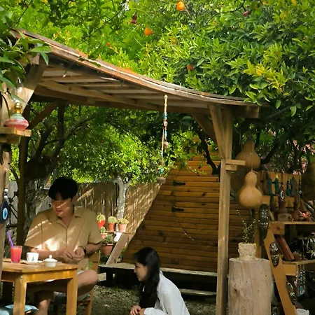 Litost Cafe
